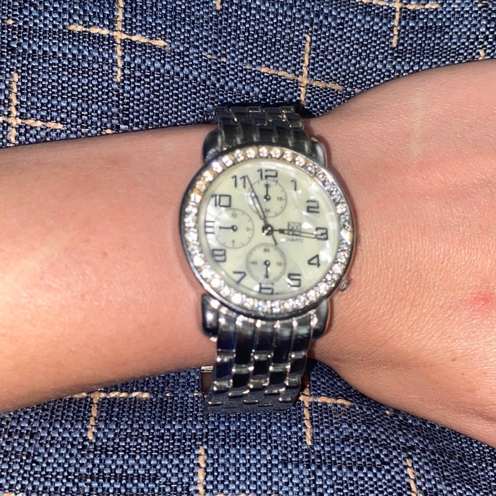 NY&C Watch